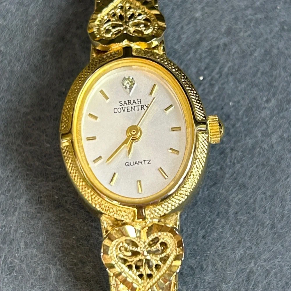 Vintage Sarah Coventry Supreme watch